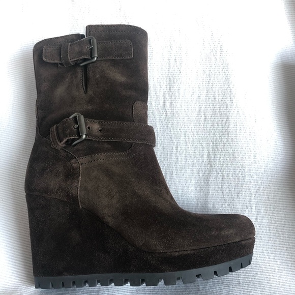 Prada boots - Picture 2 of 6